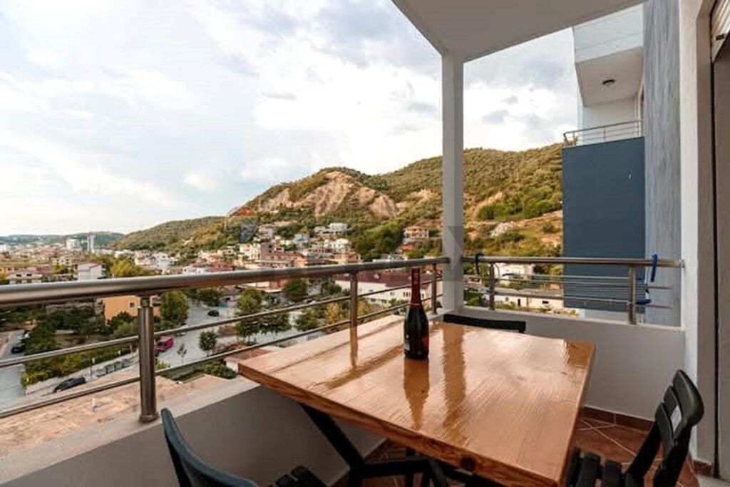 🏡 1+1 APARTMENT FOR LONG-TERM RENT – LUNGOMARE, VLORË!