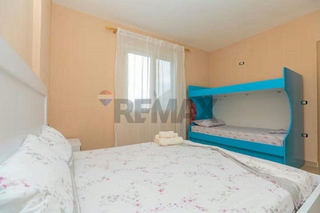 🏡 1+1 APARTMENT FOR LONG-TERM RENT – LUNGOMARE, VLORË!