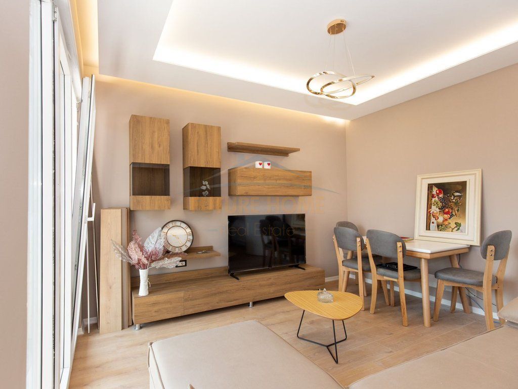 For rent, 1+1 apartment, Jordan Misja Street, Tirana. 650 €