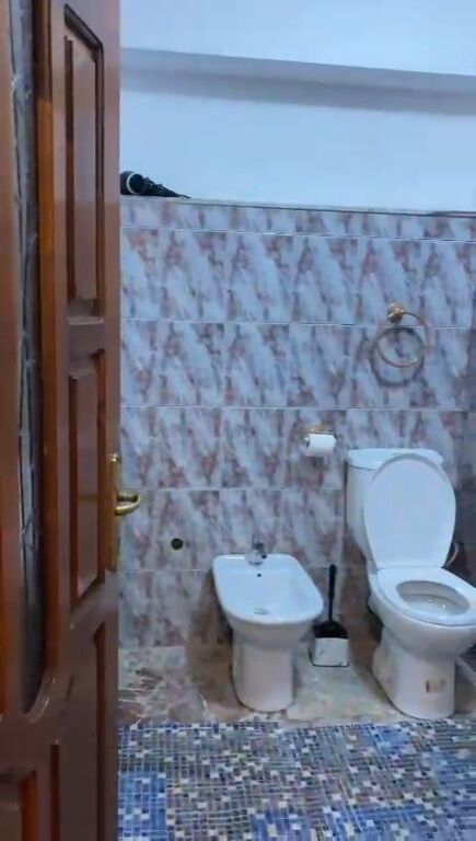 3+1+2 for rent, Pazari Ri
