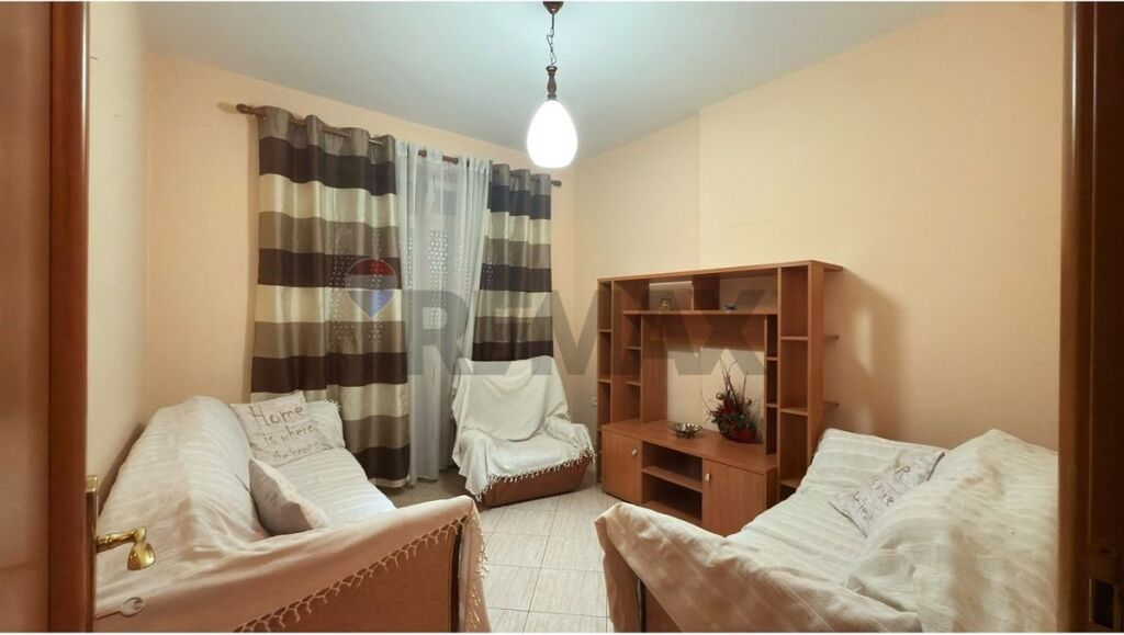 1+1 in affitto, vicino a Square 21