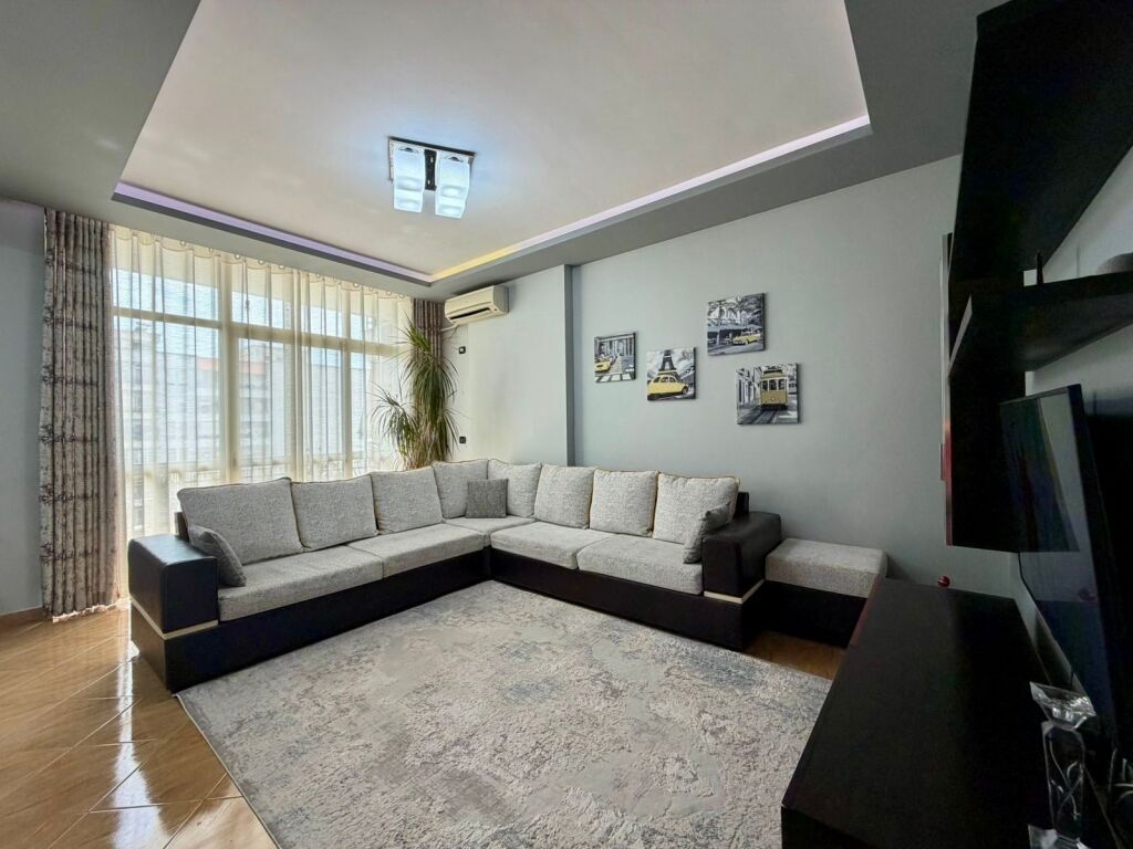 📣 QERA Apartament 2+1 📍 Astir, Prane Market Peshkut ✨
