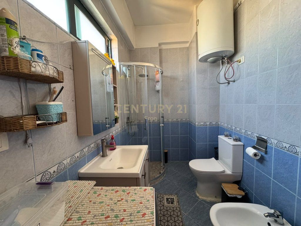 SHITET APARTAMENT 2+1 – RRUGA IRFAN TOMINI, TIRANË