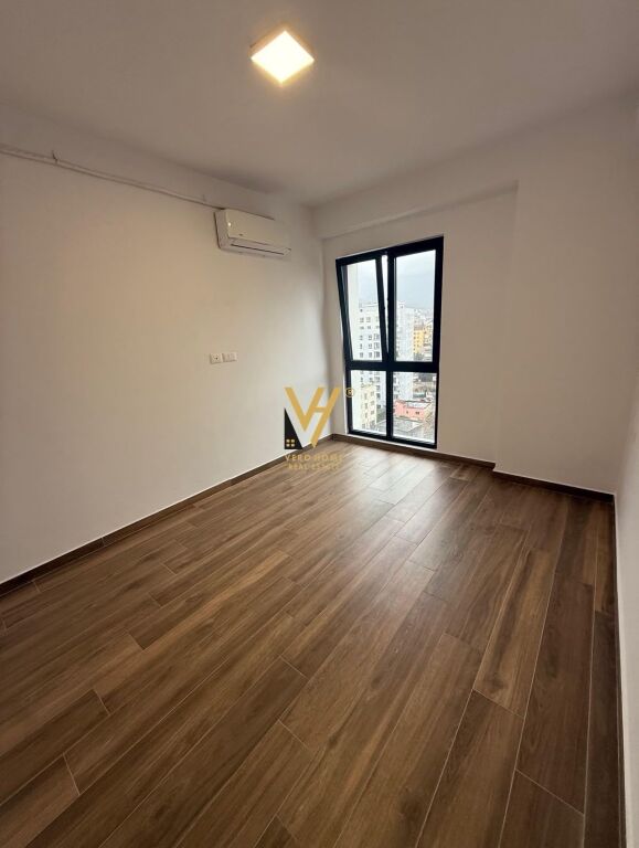 OFFICE FOR RENT 105 M2 AT PHARMACIA 10- 550 EURO