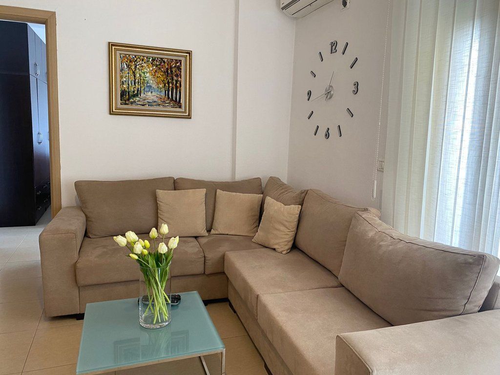JEPET ME QIRA APARTAMENT 2+1