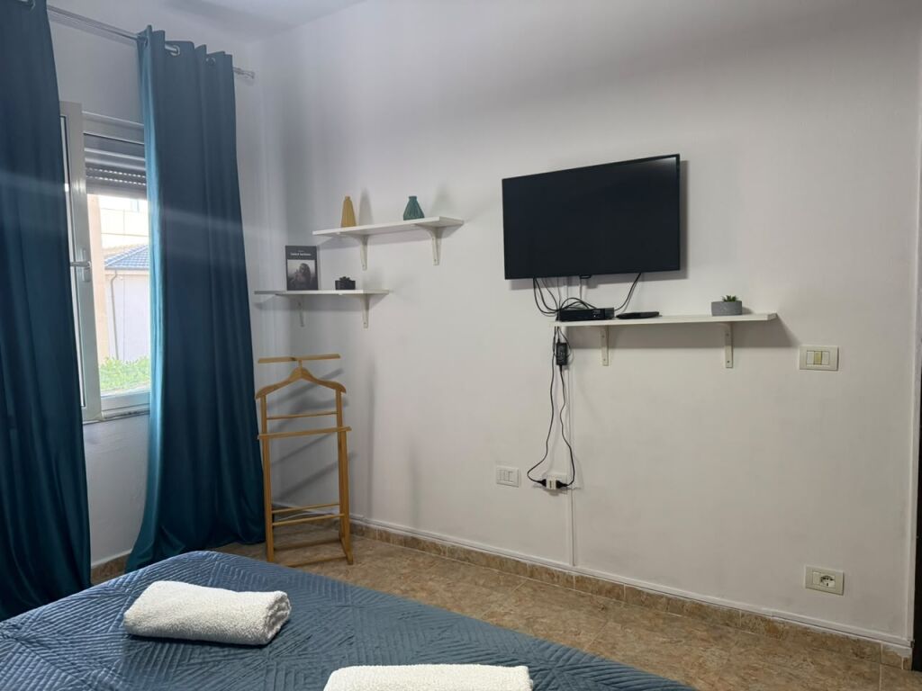 1+1 Apartment for Sale in Plazh near Rrota e Kuqe, Durrës