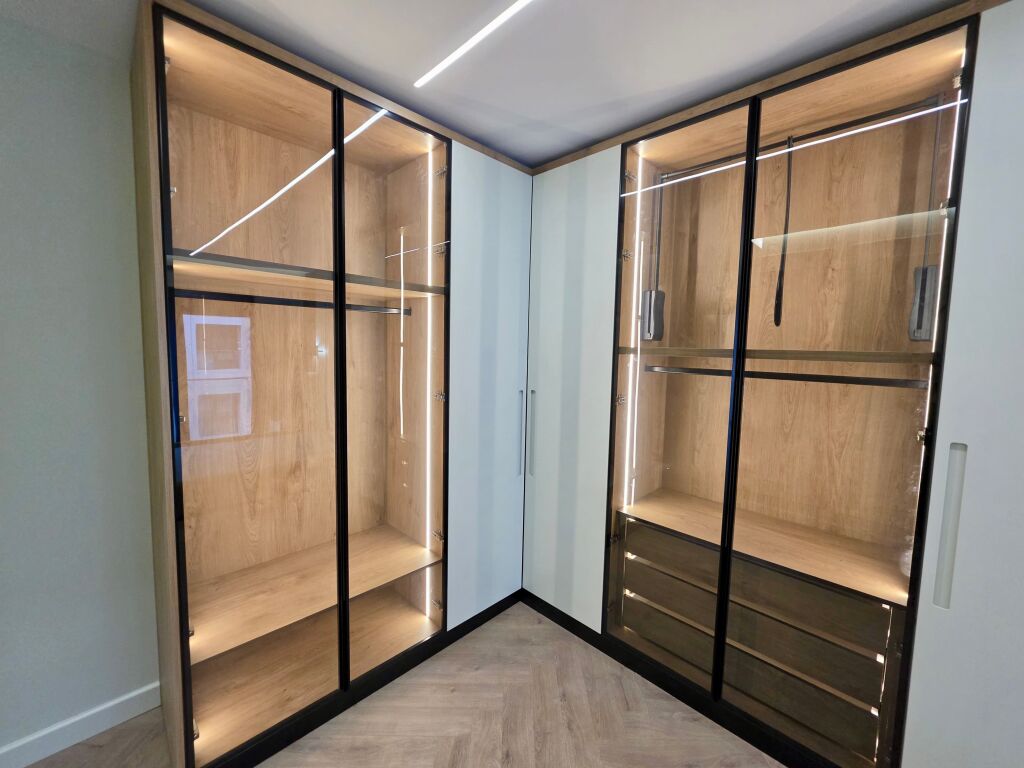 📣 SUPER RENT 2+1+2 Apartment With Parking 📍 Erli Residence, Opposite UET 🛣️ “Xhanfize Keko” Street ✨