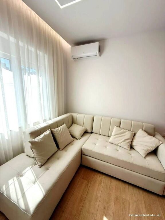Apartament Me Qera 1+1 ne Myslym Shyr (ID B211506) Tirane