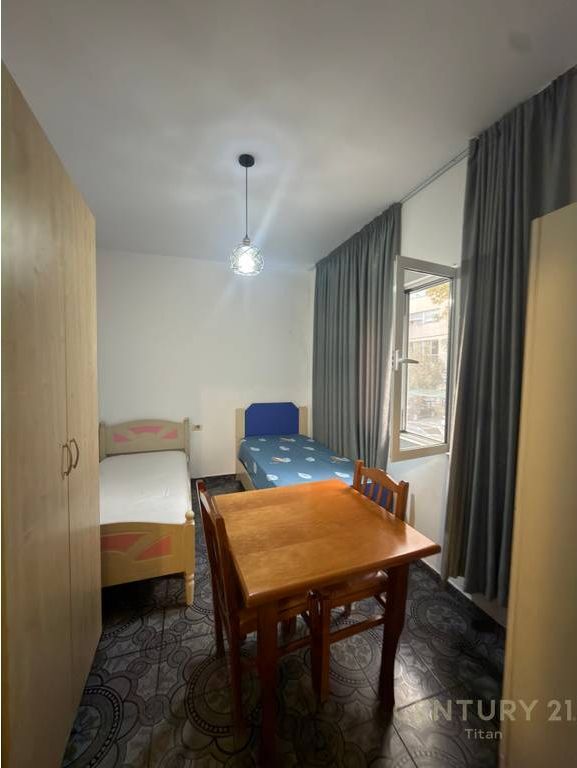 2+1+2 apartment for rent in Don Bosko near the church, first floor of a villa by the road