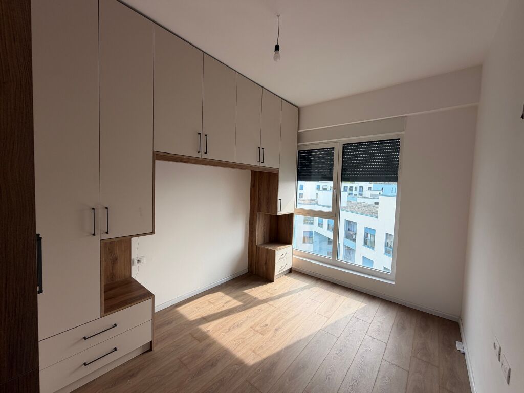 Shitet Apartament 1+1 me post parkimi me Hipoteke_Rezidenca OxA_Fresk