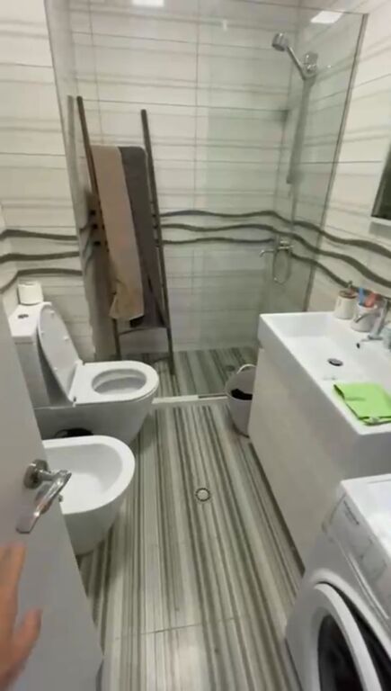 2+2 furnished for rent at the Zoological Garden 700 eu