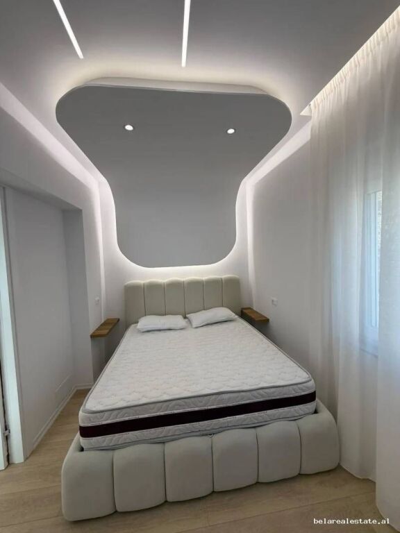 Apartament Me Qera 1+1 ne Myslym Shyr (ID B211506) Tirane