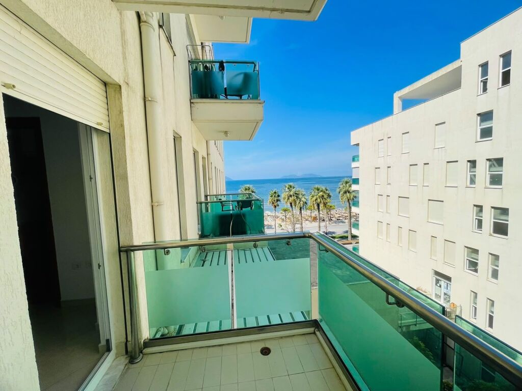 Cfront Apartment Lungomare