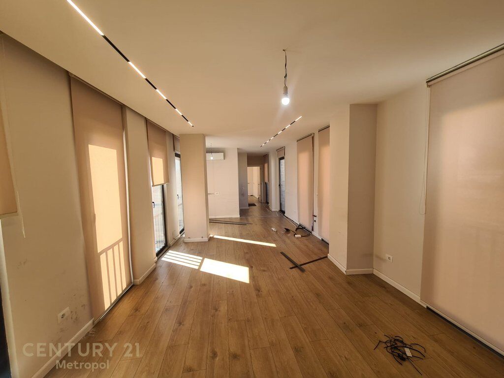 UFFICIO 127m Nuova Costruzione, SIRI KODRA
