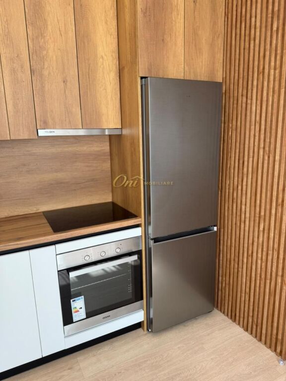 SI AFFITTANO 3 APPARTAMENTI PER AIRBNB MYSLYM SHYRI -  CENTRO