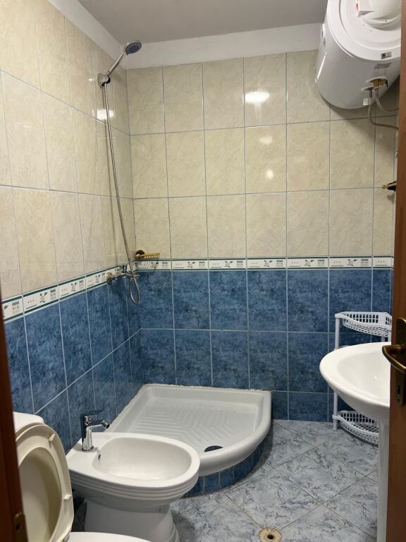 2+1 apartment for rent, Kthesa e Kamzes