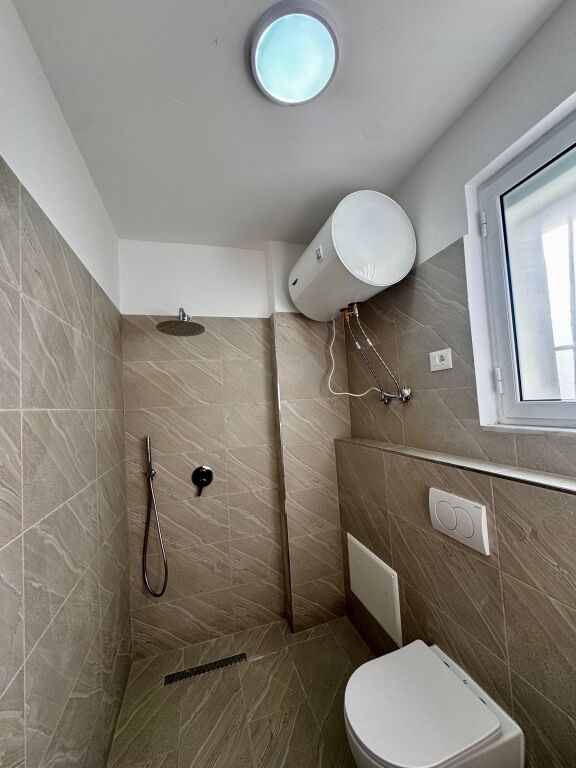 Apartament 2+1 bosh ne Myslym Shyr