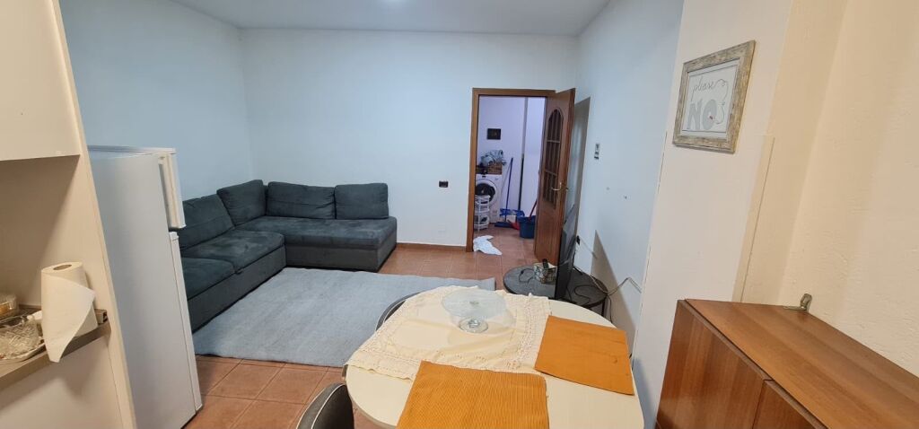 Appartamento 1+1 in affitto a 21 Dhjetori