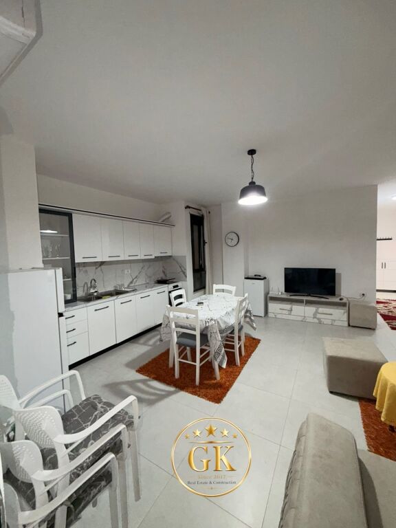 SHITET APARTAMENT 1+1 ME BALLKON ME PAMJE DETI PLAZH DURRES