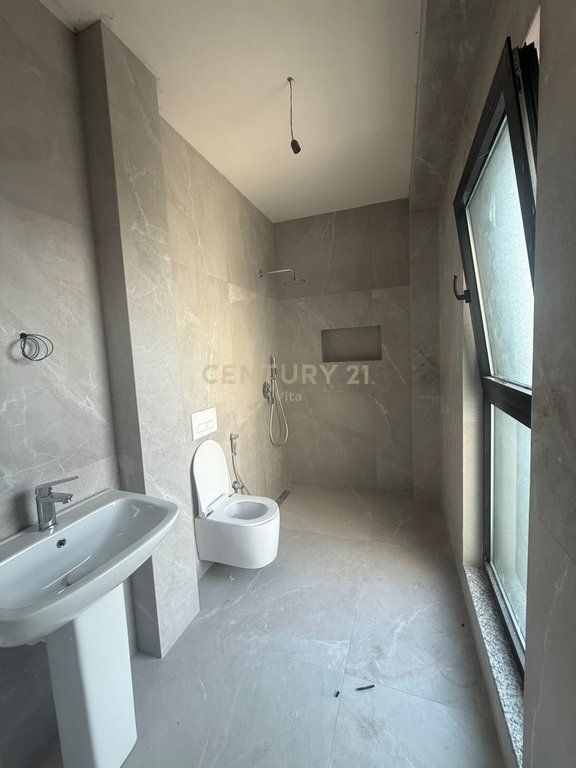 Apartament 2+1+2 Për Shitje në Spitali, Durrës!!
