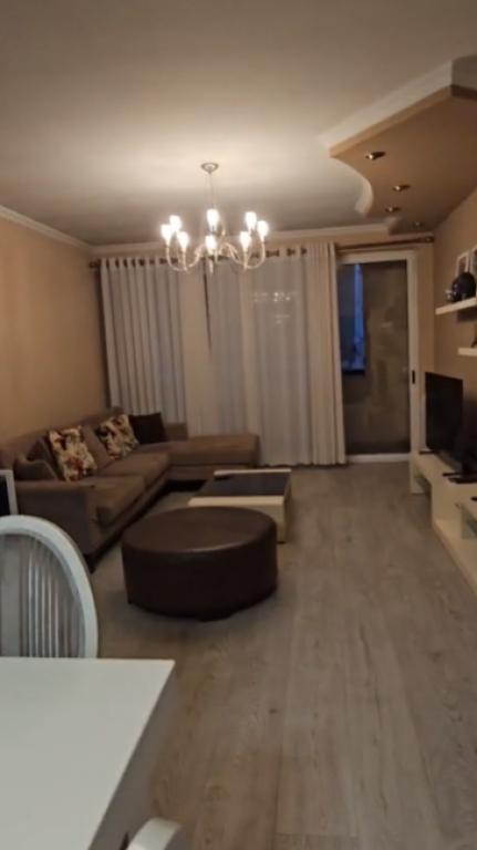**JEPET ME QIRA APARTAMENT 2+1+2 – KOMUNA E PARISIT**