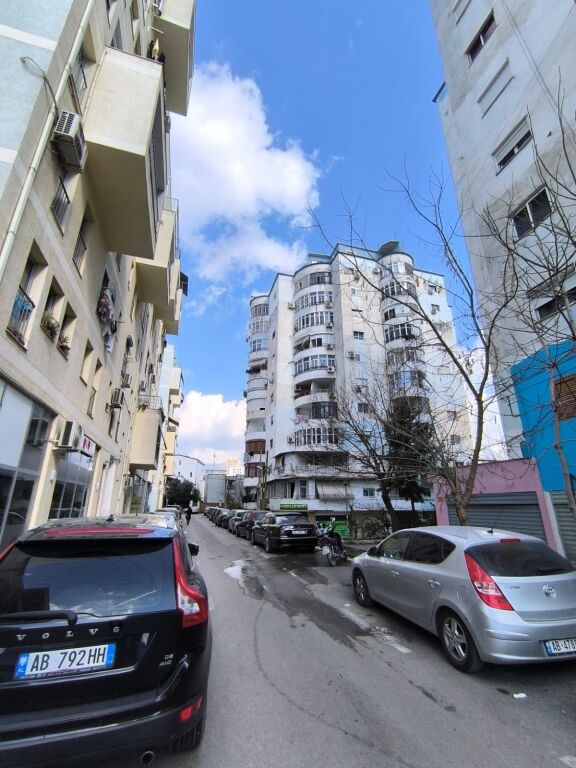1+1 apartment for rent at, Skenderbej Square
