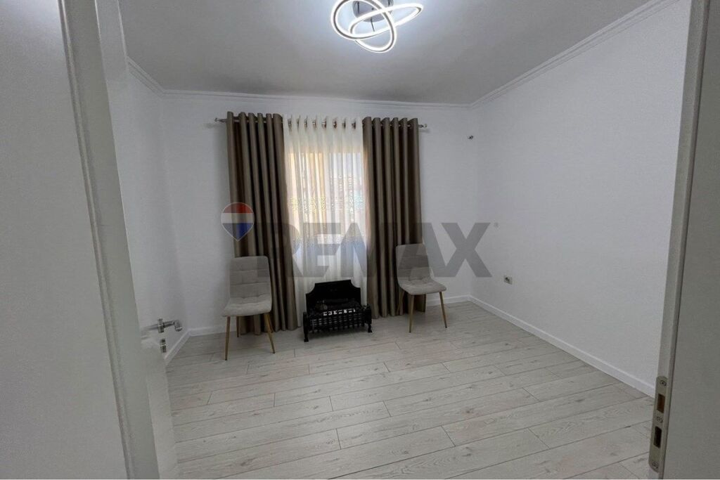 2+1 for rent, Vasil Shanto