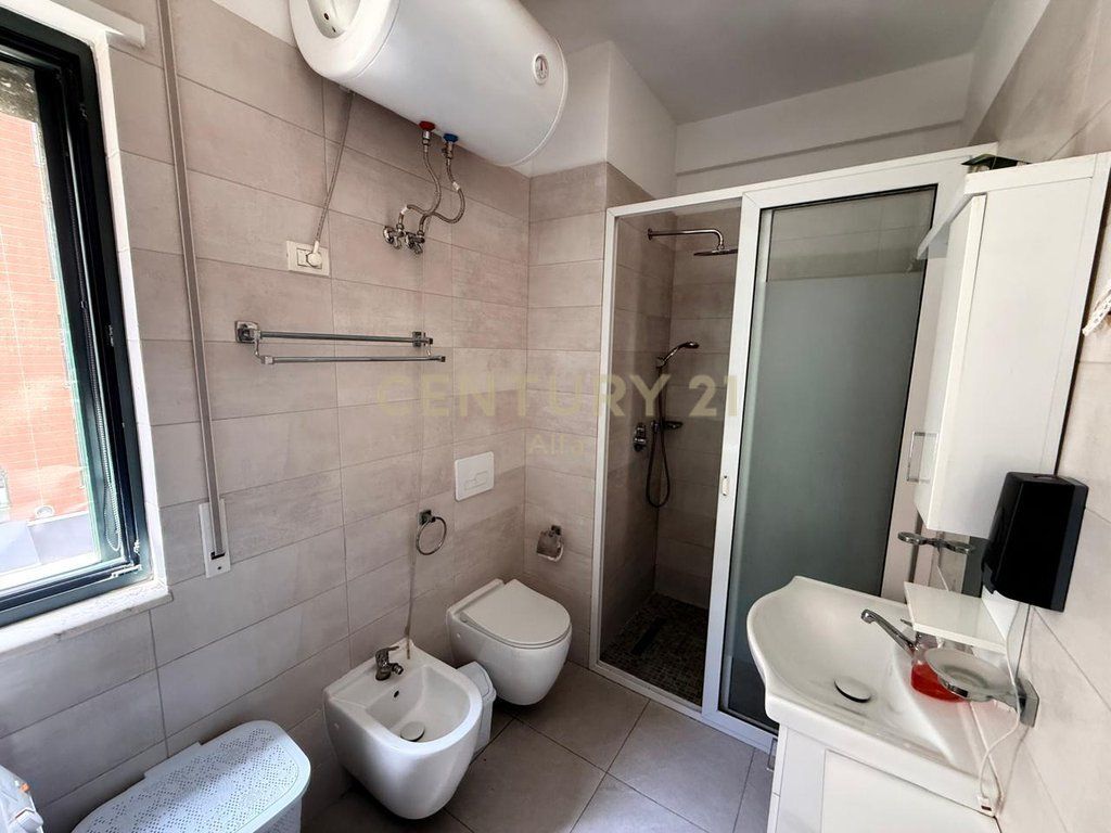 VENDESI APPARTAMENTO 1+1 CON POSTO AUTO – GREEN CITY ! 190,000 €