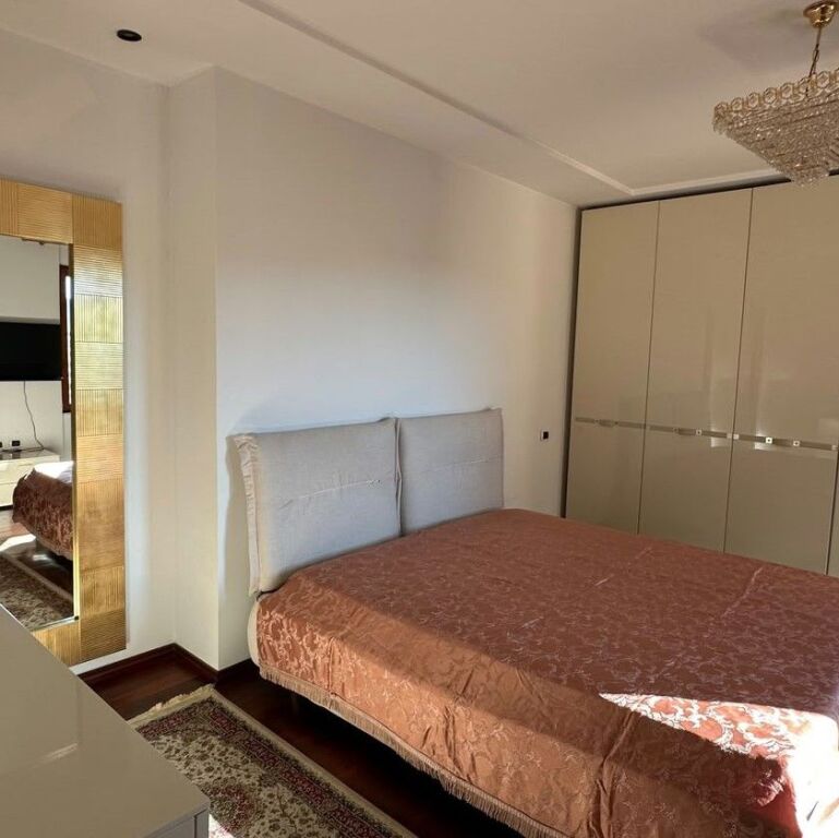 🏡 APPARTAMENTO 4+1+3 IN AFFITTO – BLLOK