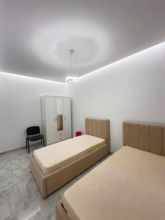 Jepet me qera Apartment 1+1 ne Spitall, Durres