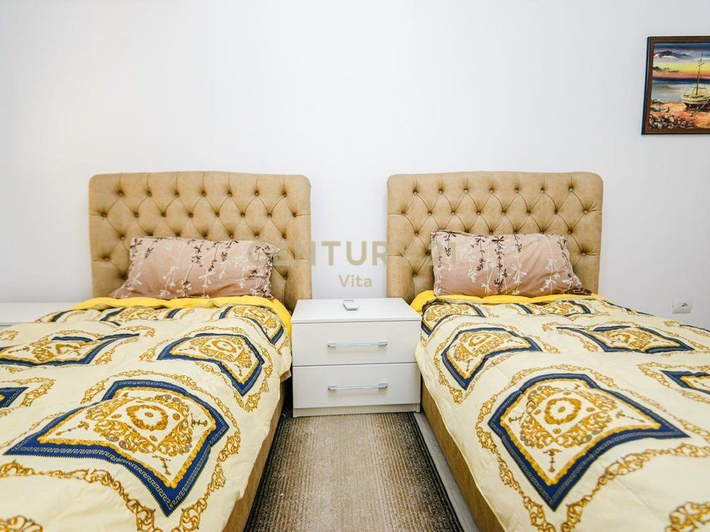 APPARTAMENTO 2+1+2 IN AFFITTO A DURRES!
