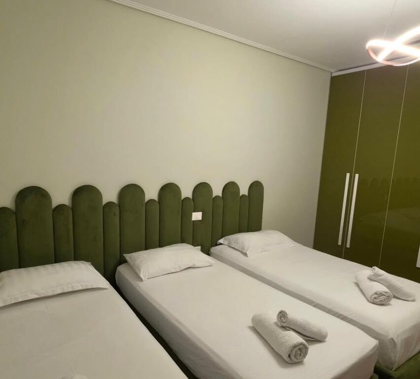 For rent long term 2+1+2
