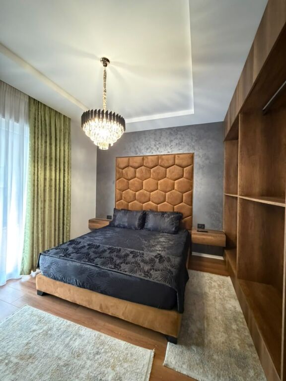 🏡 VILË LUKSOZE ME PISHINË PËR QIRA | PRANË TEG