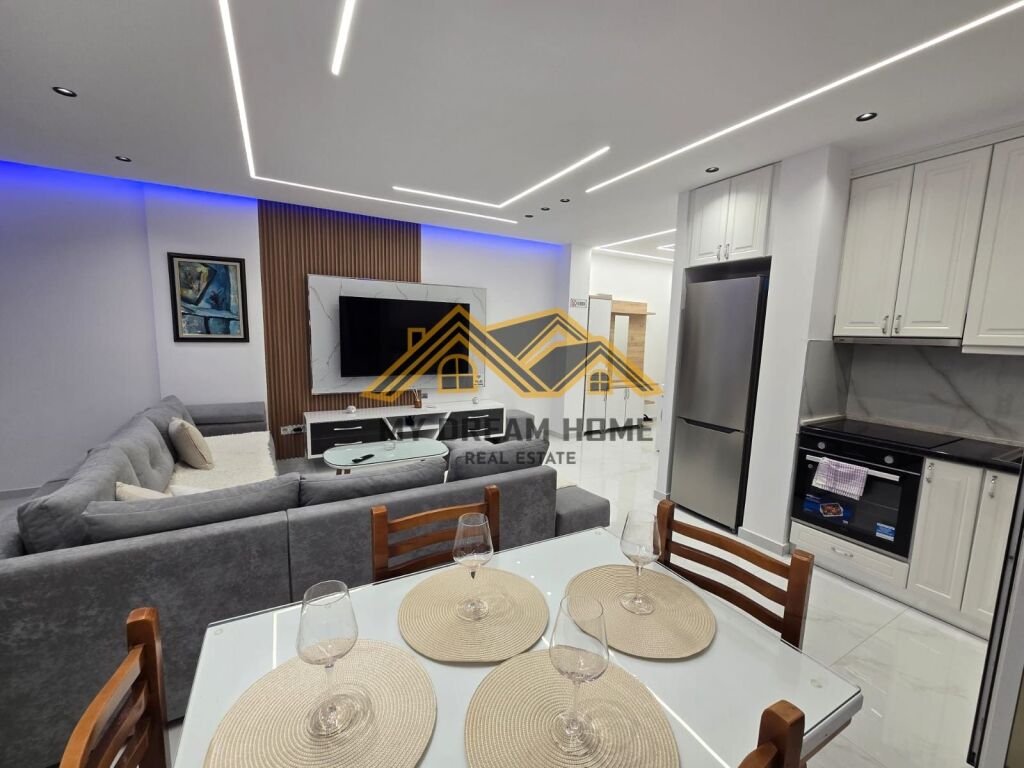 Apartament 1+1 Me Qira në Plazh Durrës!