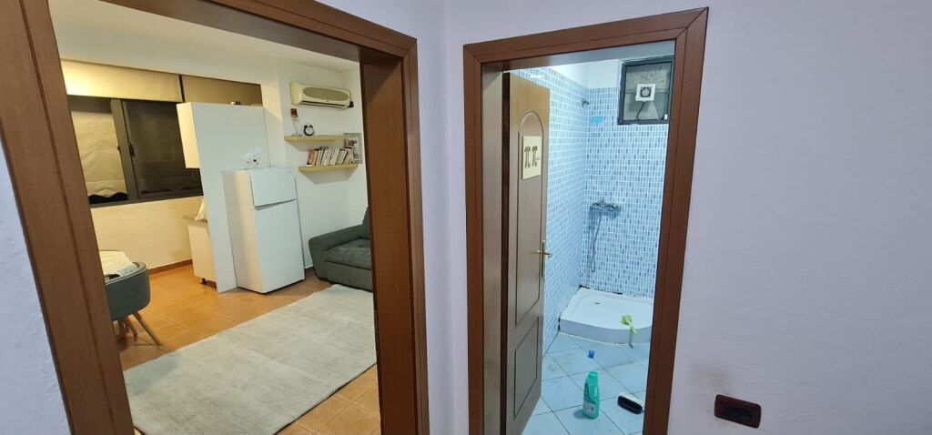 🏡 Appartamento 1+1 in affitto 📍 21 Dhjetori, Via Kongresi i Lushnjës