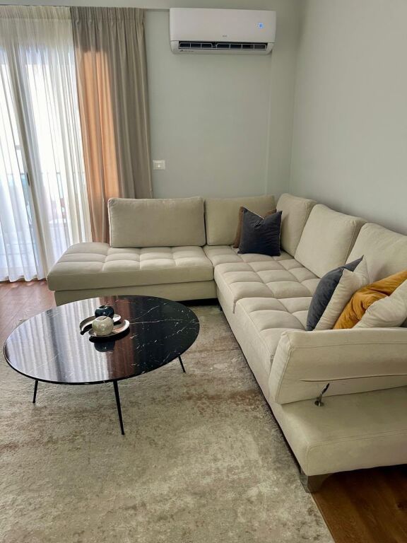 For rent long term 2+1+2