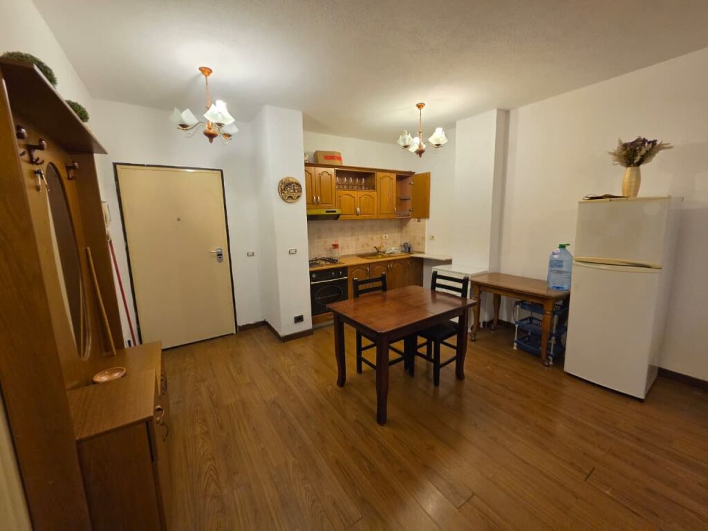 🏡 1+1 APARTMENT FOR RENT IN ALI DEMI!  📍 Location: Ali Demi, Tirana