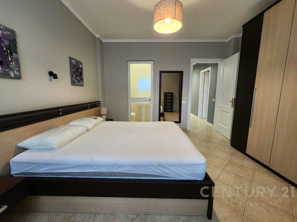 Appartamento moderno 2+1 in affitto a Toptani vicino al Centro