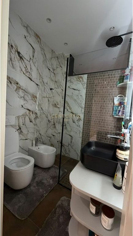 SHITET APARTAMENT ME PAMJE DETI, 2+1+2 TUALETE VILA E ZOGUT, DURRES !
