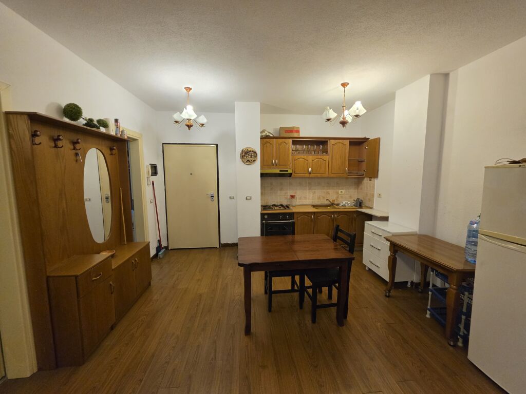 📣 QERA Apartament 1+1 📍 Ali Demi, Prane Tregut Te Ri Elektrik ✨
