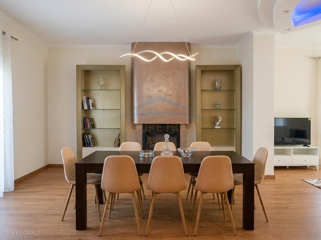 For rent, 2+1+2 apartment, Komuna e Parisit