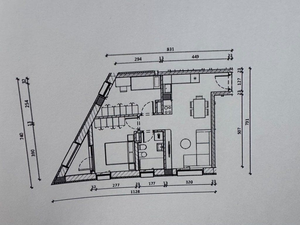SHITET APARTAMENT 2+1 | KOMPLEKSI KADIU