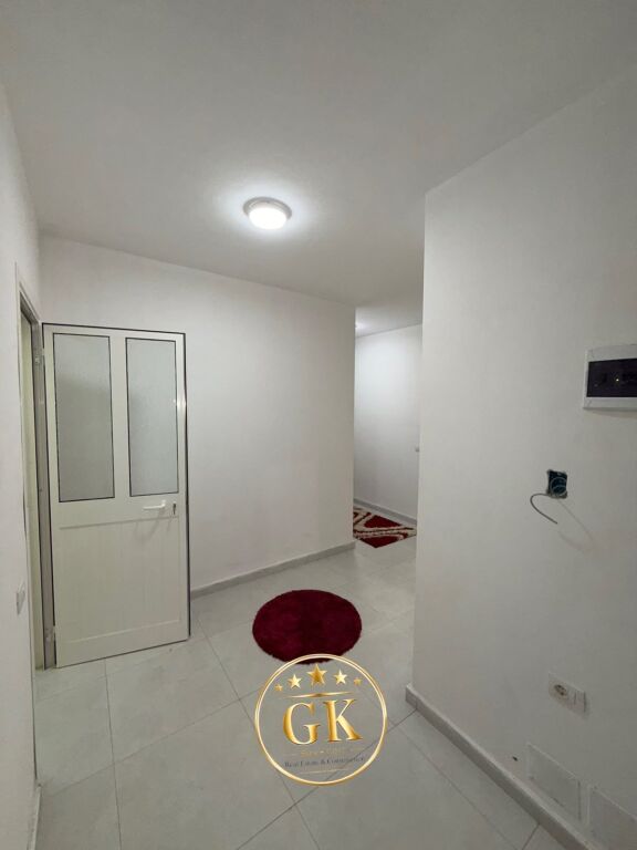 SHITET APARTAMENT 1+1 ME BALLKON ME PAMJE DETI PLAZH DURRES