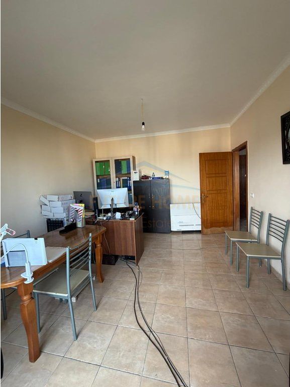 Shitet, Apartament 2+1, Vila Zogut, Durres 110,000 €