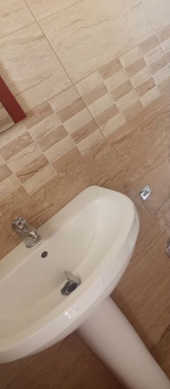GARSONIERE 160 EURO VILAT GJERMANE