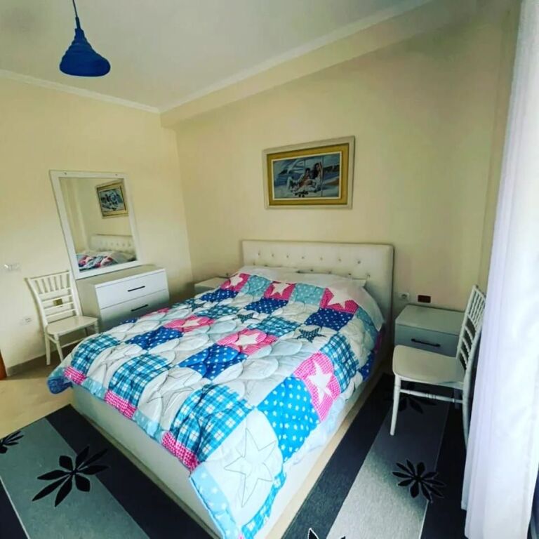 🇦🇱 JEPET APARTAMENT 1+1 ME QIRA – La Palazzine-VLORË
