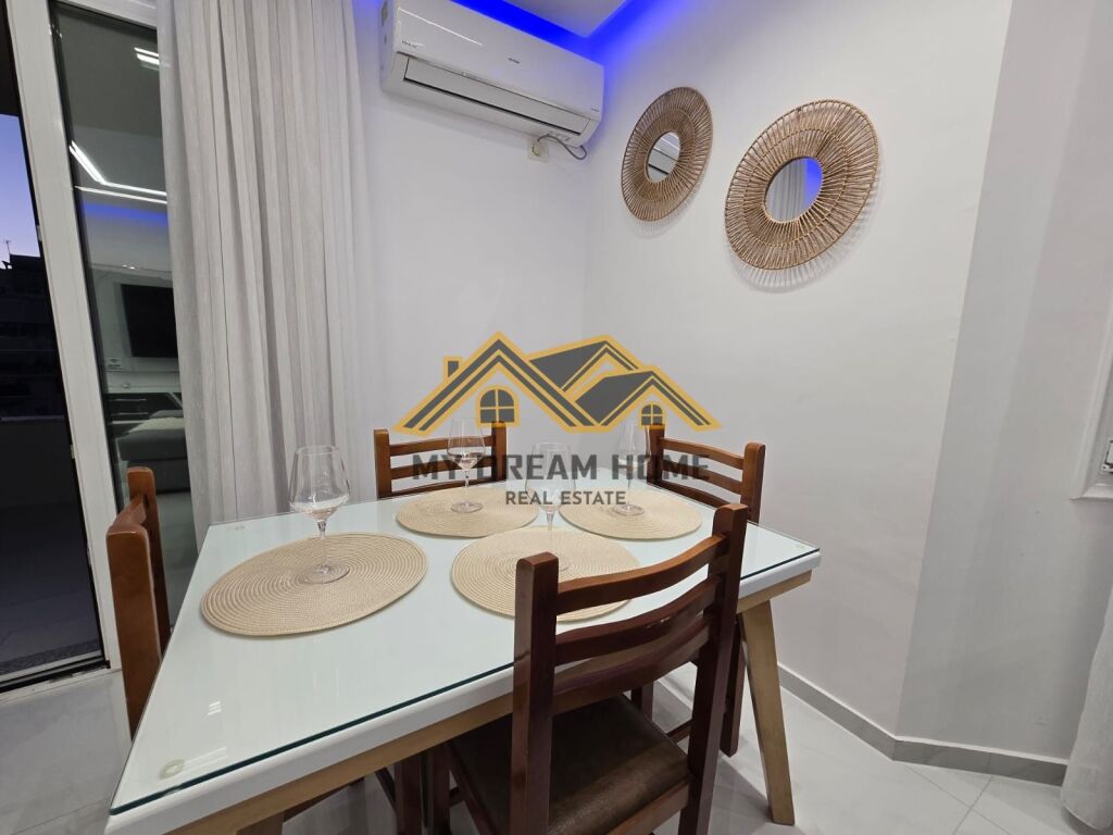 Apartament 1+1 Me Qira në Plazh Durrës!