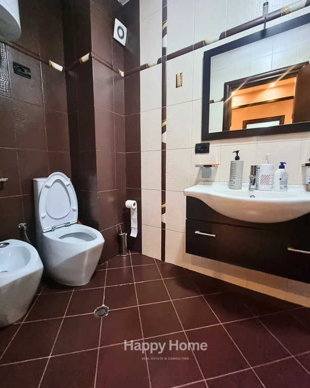 🏡 SUPER APARTAMENT 2+1+2 PËR SHITJE TEK SELVIA – TIRANË !
