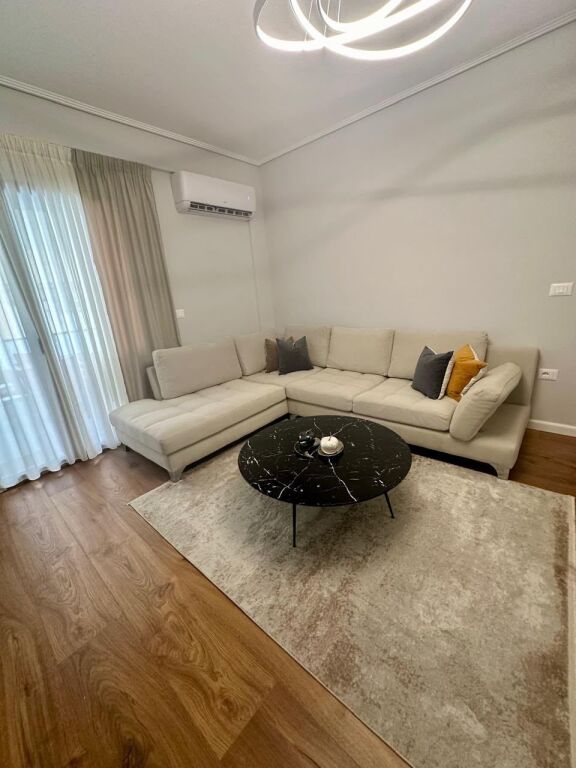 For rent long term 2+1+2