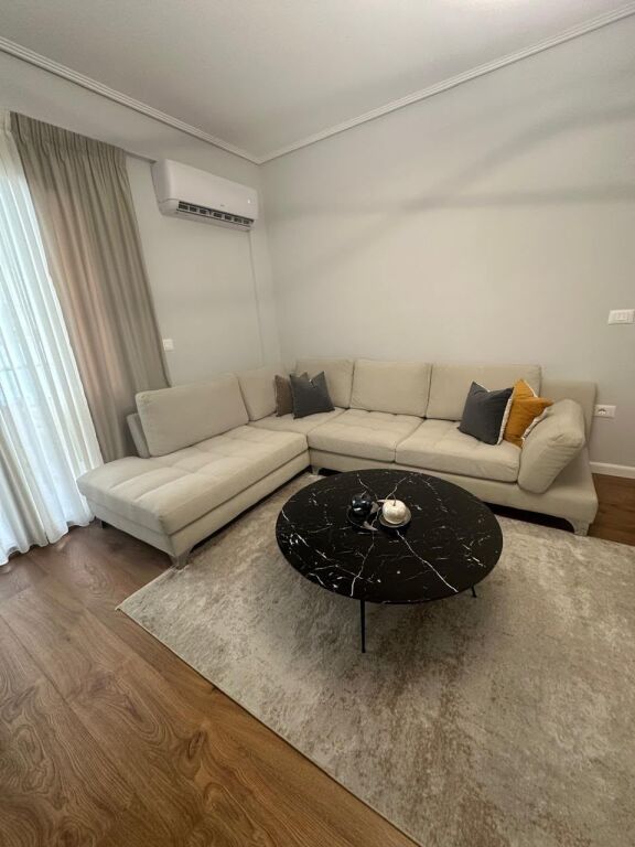 For rent long term 2+1+2